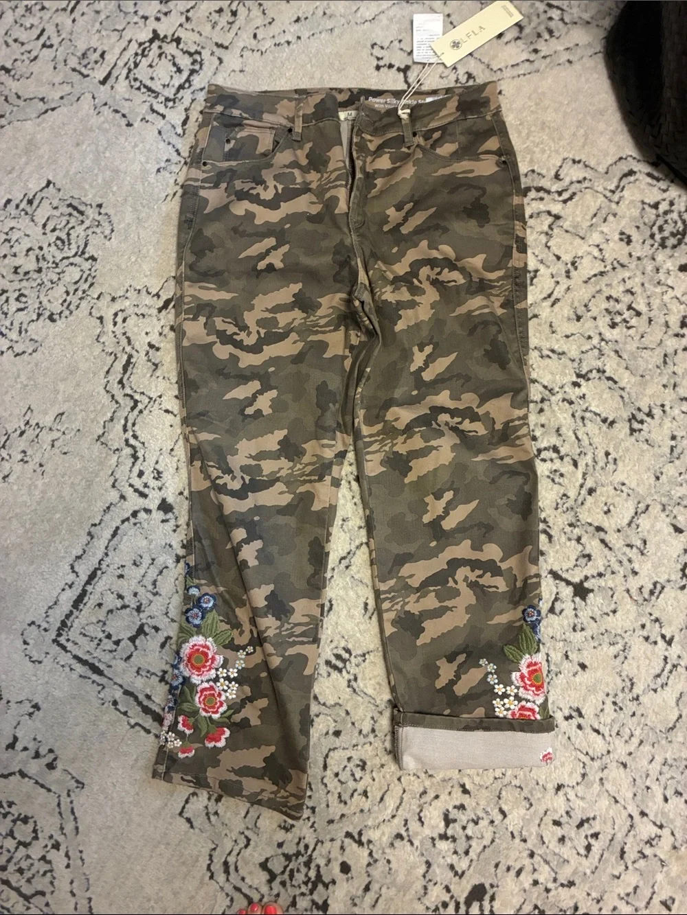 Laurie Felt Green Brown Camo Crop Pants with Floral Embroidery - Picture 8 of 9
